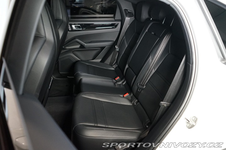 Porsche Cayenne Coupé Chrono Panorama Car 2022