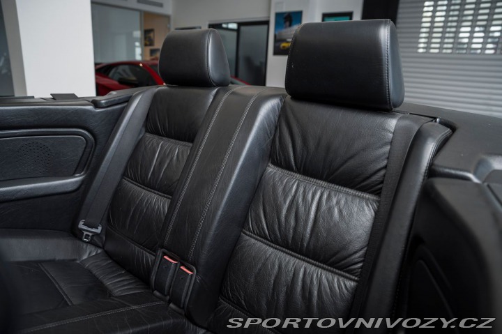 BMW 3 E30 325i Cabrio / Hardtop 1987