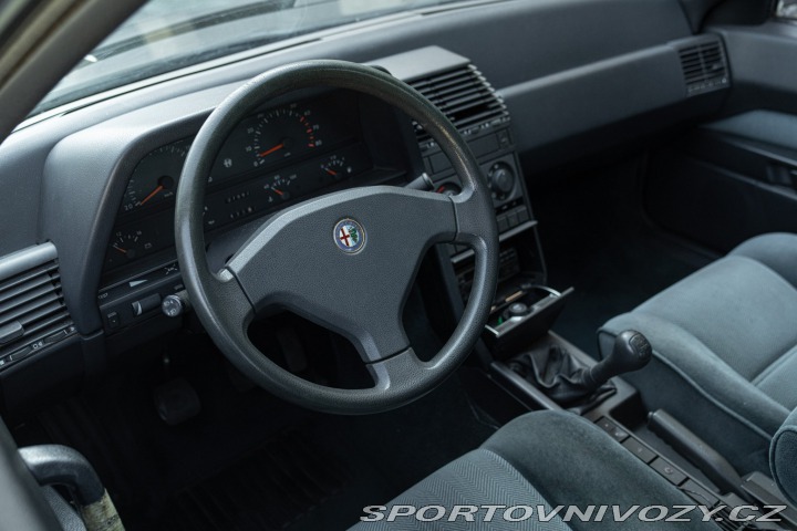 Alfa Romeo Ostatní modely 164 TWIN SPARK 1990