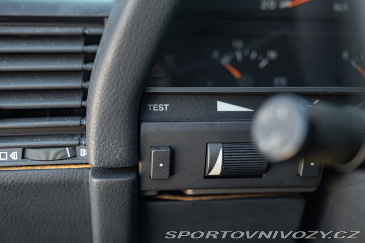 Alfa Romeo Ostatní modely 164 TWIN SPARK 1990