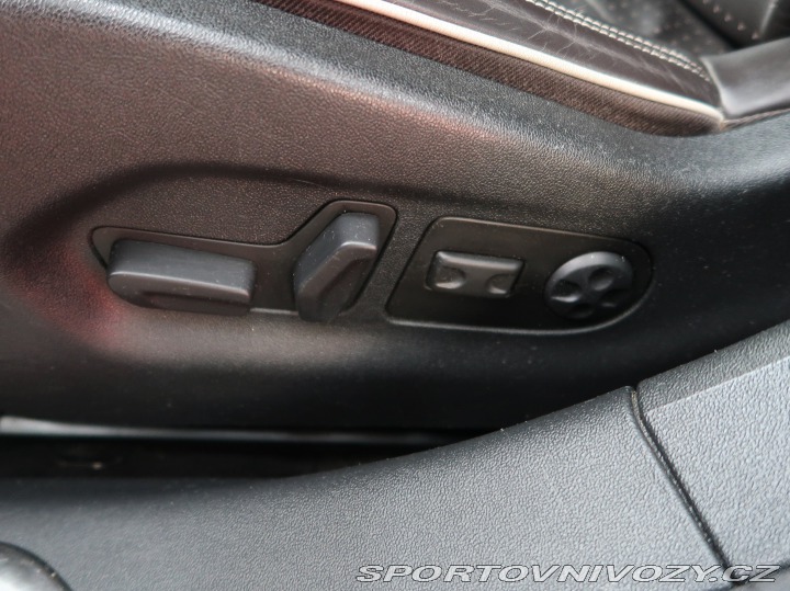 Citroën Ostatní modely C5 Exclusive 2.7 HDi 2010