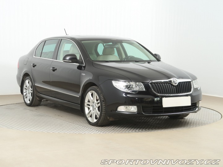 Škoda Superb Laurin&Klement 3.6 FS 2009