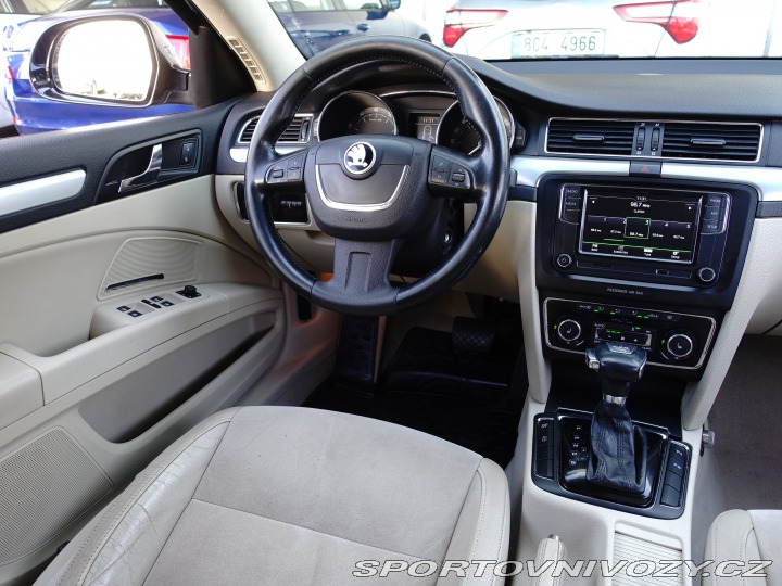 Škoda Superb Laurin&Klement 3.6 FS 2009