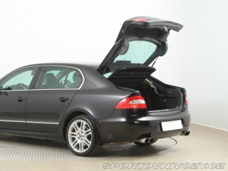 Škoda Superb Laurin&Klement 3.6 FS 2009