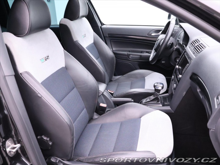 Škoda Octavia RS 2,0 TFSi RS DSG 2011