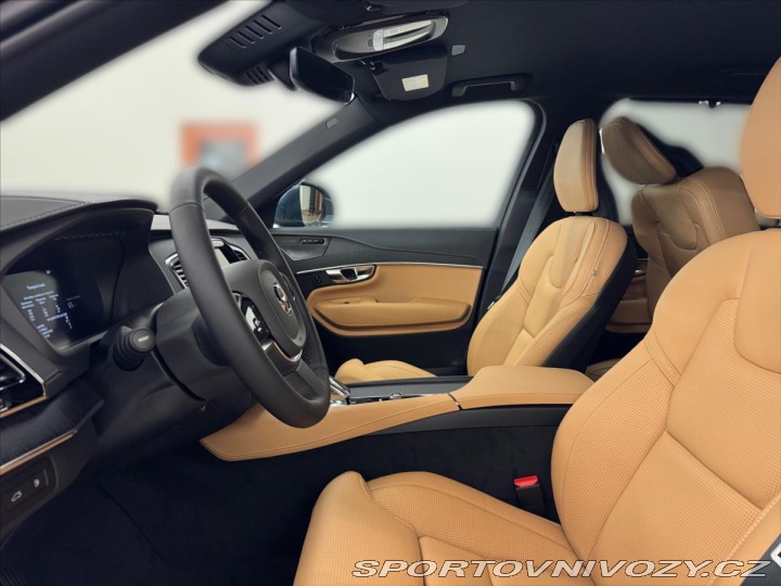 Volvo Ostatní modely XC90 2,0 T8 AWD Plus Bright 13 2024
