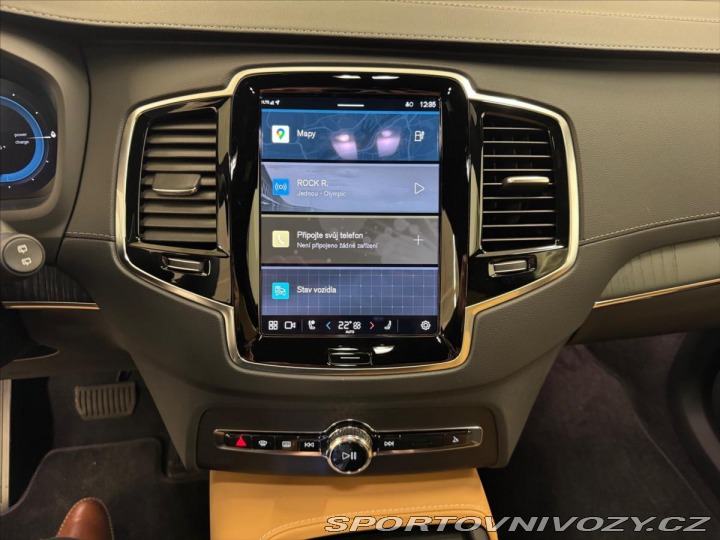 Volvo Ostatní modely XC90 2,0 T8 AWD Plus Bright 13 2024