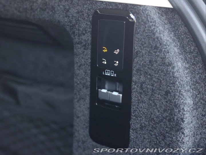 Ostatní značky Ostatní modely Land Rover Range Rover P460e *HUD*Ťažné*ClearSi 2025
