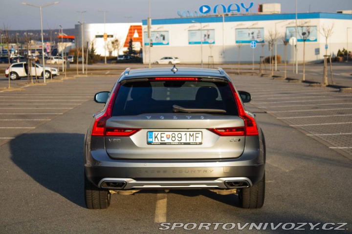 Volvo V90 CC D5 2.0L Cross Country 2019