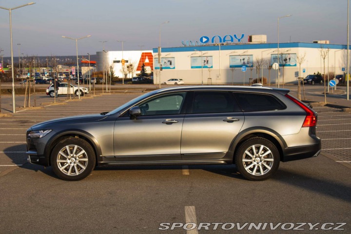 Volvo V90 CC D5 2.0L Cross Country 2019