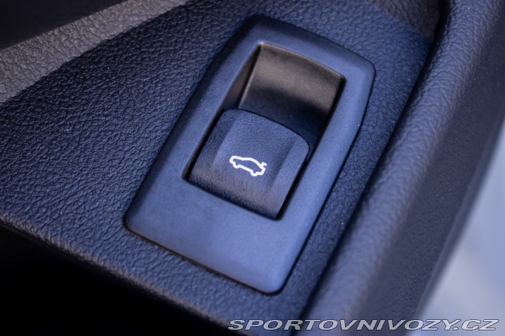 BMW M3 Competition M xDrive Sha 2025