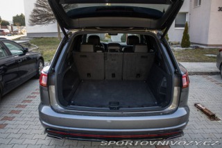 Volkswagen Ostatní modely Touareg  3.0 V6 TDI SCR 286k R-Li 2019