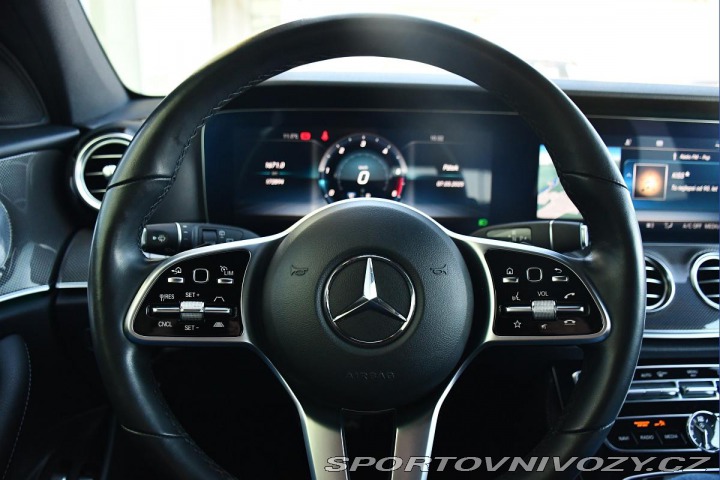 Mercedes-Benz E 400d 4M PANO S.CLOSE WEBA 2019