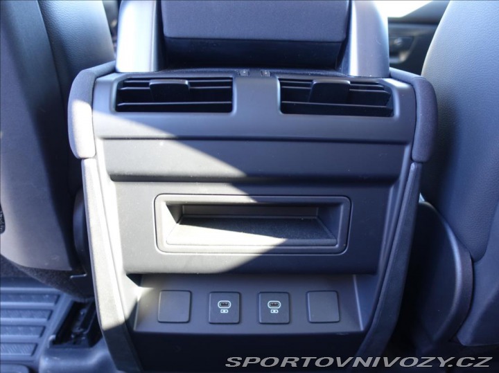 Ostatní značky Ostatní modely Land Rover Defender 3,0 P400 110 X-Dynamic SE 2022