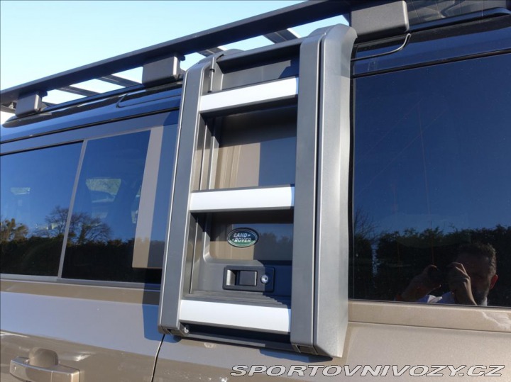Ostatní značky Ostatní modely Land Rover Defender 3,0 P400 110 X-Dynamic SE 2022