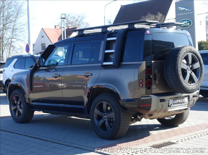 Ostatní značky Ostatní modely Land Rover Defender 3,0 P400 110 X-Dynamic SE 2022