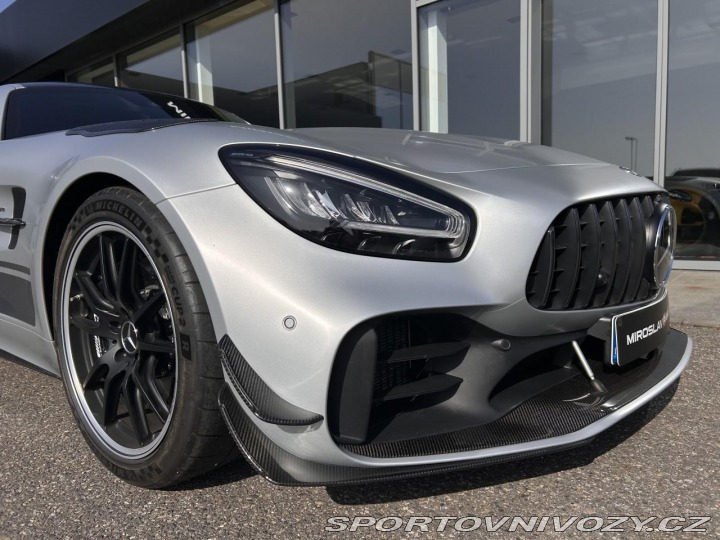 Mercedes-Benz AMG GT R PRO 2019