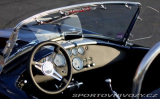 Ostatní značky Ostatní modely AC Shelby Cobra 2011