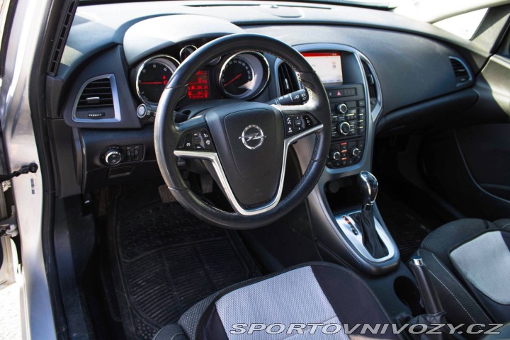 Opel Astra Sport Tourer  ST 2.0 CDTI 2014