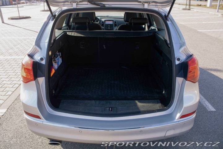 Opel Astra Sport Tourer  ST 2.0 CDTI 2014