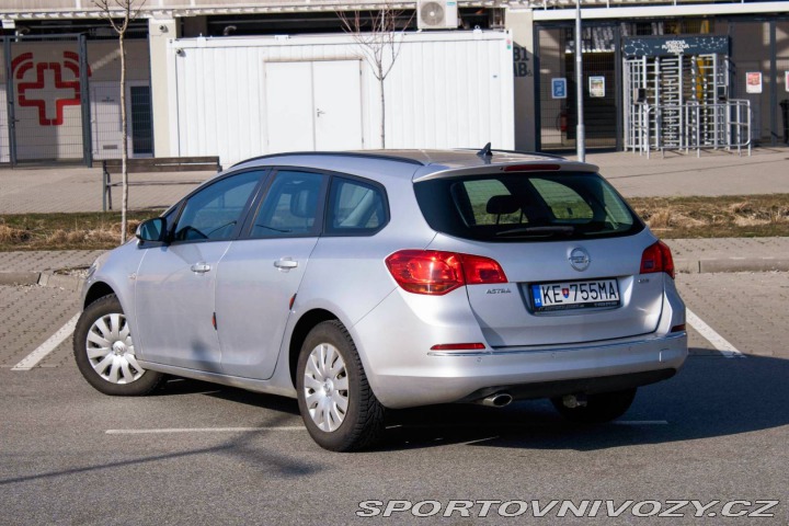 Opel Astra Sport Tourer  ST 2.0 CDTI 2014