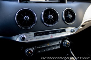 Kia Stinger  2019