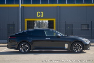 Kia Stinger  2019