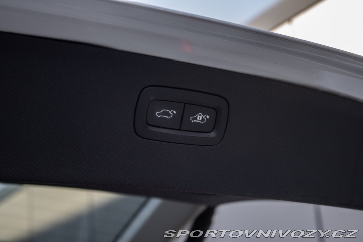 Volvo Ostatní modely XC90 T8 Twin Engine PHEV Insc 2018