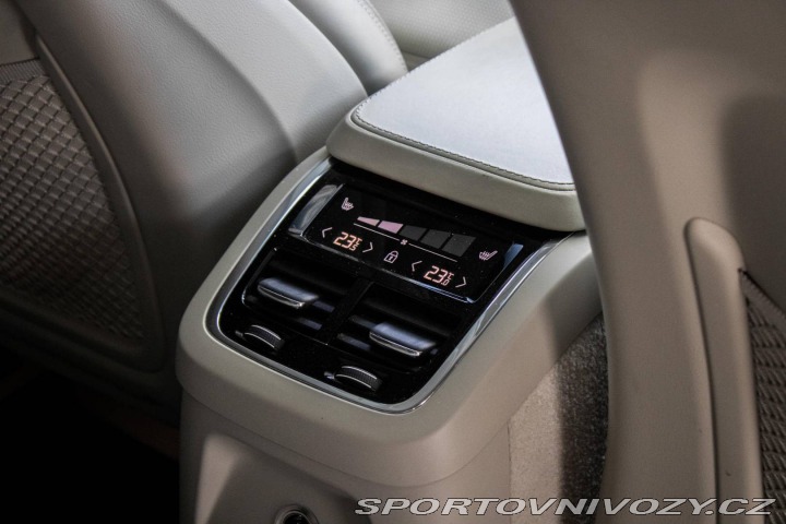 Volvo Ostatní modely XC90  T8 Twin Engine PHEV Insc 2018