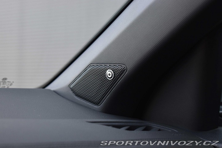 Volkswagen T-Roc R R 221kW*4x4*TAŽNÉ*MODEL 2 2022