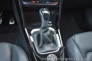 Volkswagen T-Roc R R 221kW*4x4*TAŽNÉ*MODEL 2 2022