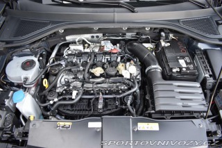 Volkswagen T-Roc R R 221kW*4x4*TAŽNÉ*MODEL 2 2022