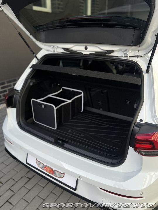 Volkswagen Golf R Line ZÁRUKA PPF 2025