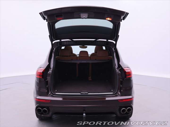 Porsche Cayenne 4,1 V8 283kW S Platinum D 2016