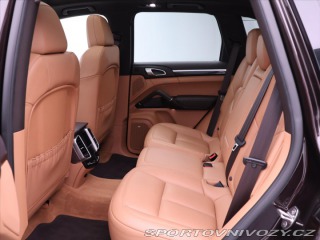 Porsche Cayenne 4,1 V8 283kW S Platinum D 2016