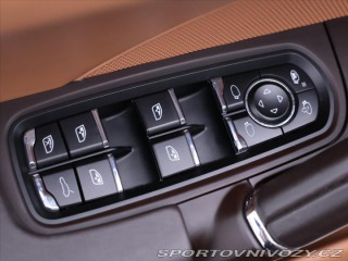 Porsche Cayenne 4,1 V8 283kW S Platinum D 2016