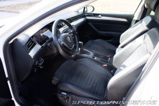 Volkswagen Ostatní modely Passat Variant Variant  2.0 BiTDI 240k B 2015