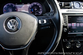 Volkswagen Ostatní modely Passat Variant Variant  2.0 BiTDI 240k B 2015