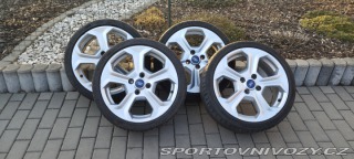 Ford Fiesta ST  2014