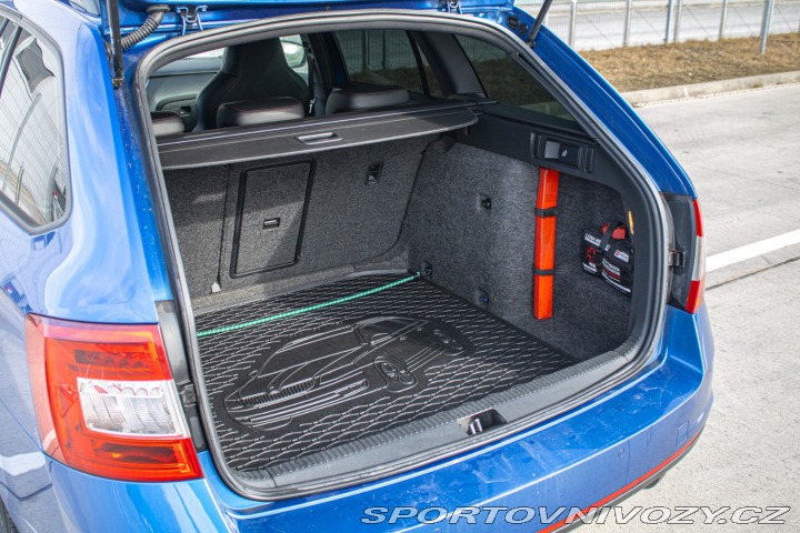 Škoda Octavia RS Combi  2.0 TDI DPF RS DSG 2014