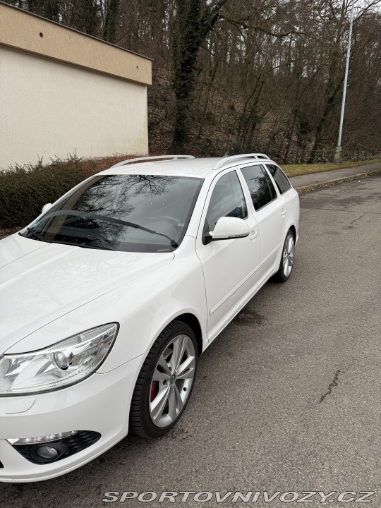 Škoda Octavia RS 2012