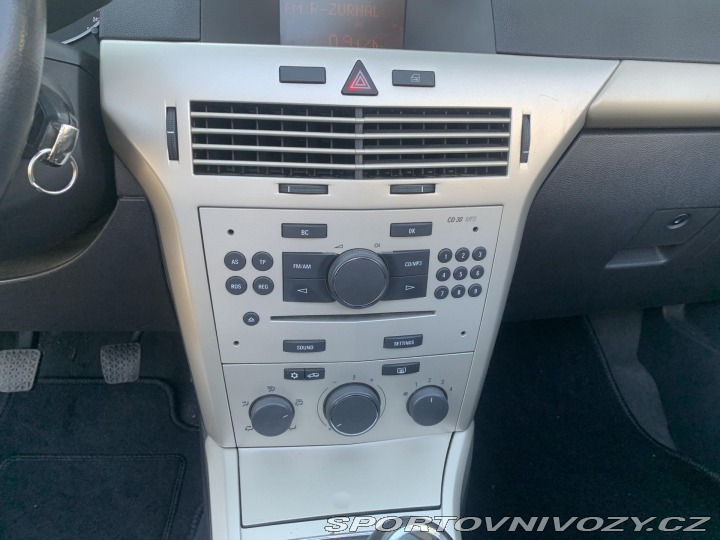 Opel Astra 1.6i, 85KW, KABRIOLET 2008