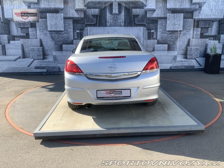 Opel Astra 1.6i, 85KW, KABRIOLET 2008