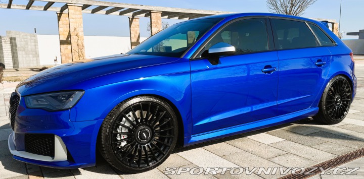 Audi RS3 8V PFL Sportback 2.5 TFSI 2015