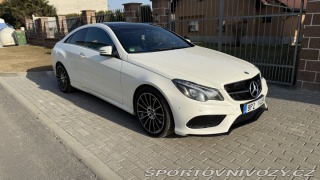 Mercedes-Benz E C207 2013