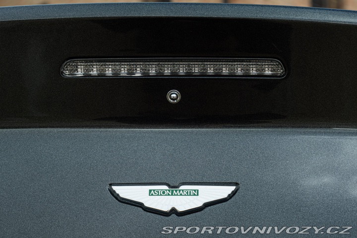 Aston Martin Vantage S 2013