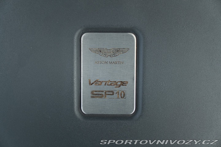 Aston Martin Vantage S P10 2013