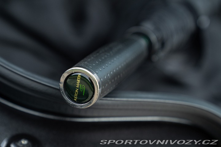 Aston Martin Vantage S P10 2013