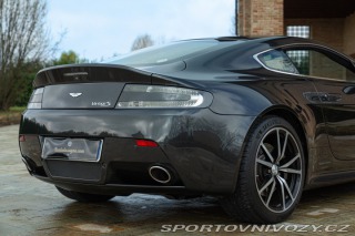 Aston Martin Vantage S 2013