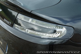 Aston Martin Vantage S 2013